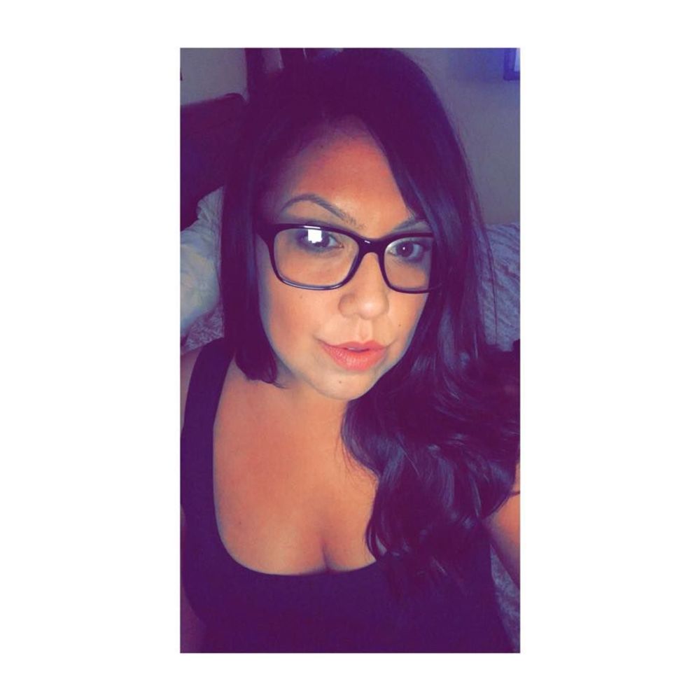 Meet your Posher, Adriana
